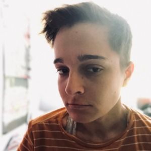 Meet your Posher, Marina